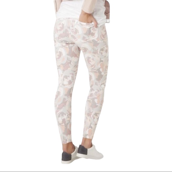 Spanx Jean-ish Leggings in Blush Bloom - Picture 4 of 8